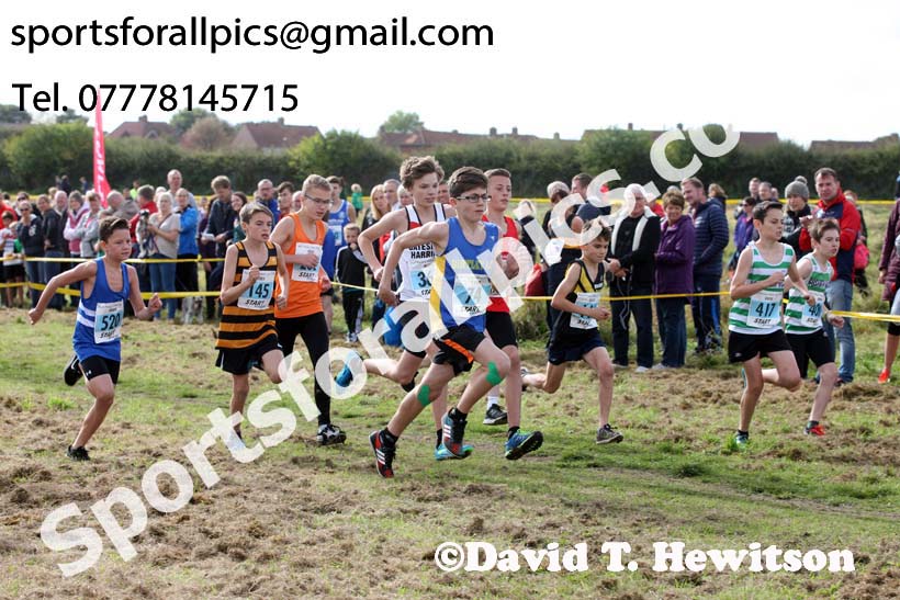 Boys under-13s Start Fitness North Eastern Harriers League, Wrekenton, Gateshead. Photo:  David T. Hewitson/Sports for All Pics